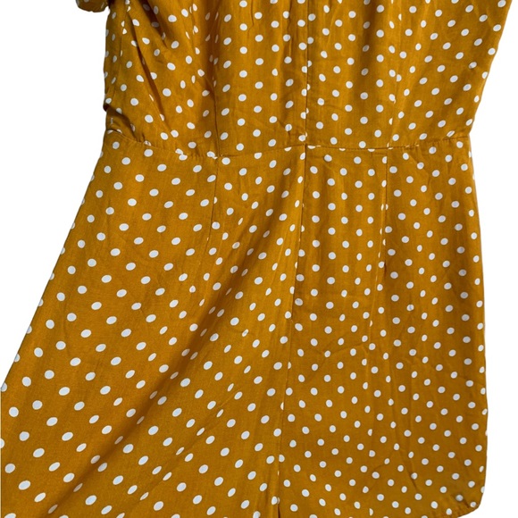 Cotton Candy Polka Dot V-neck Romper Size Small - Picture 11 of 17